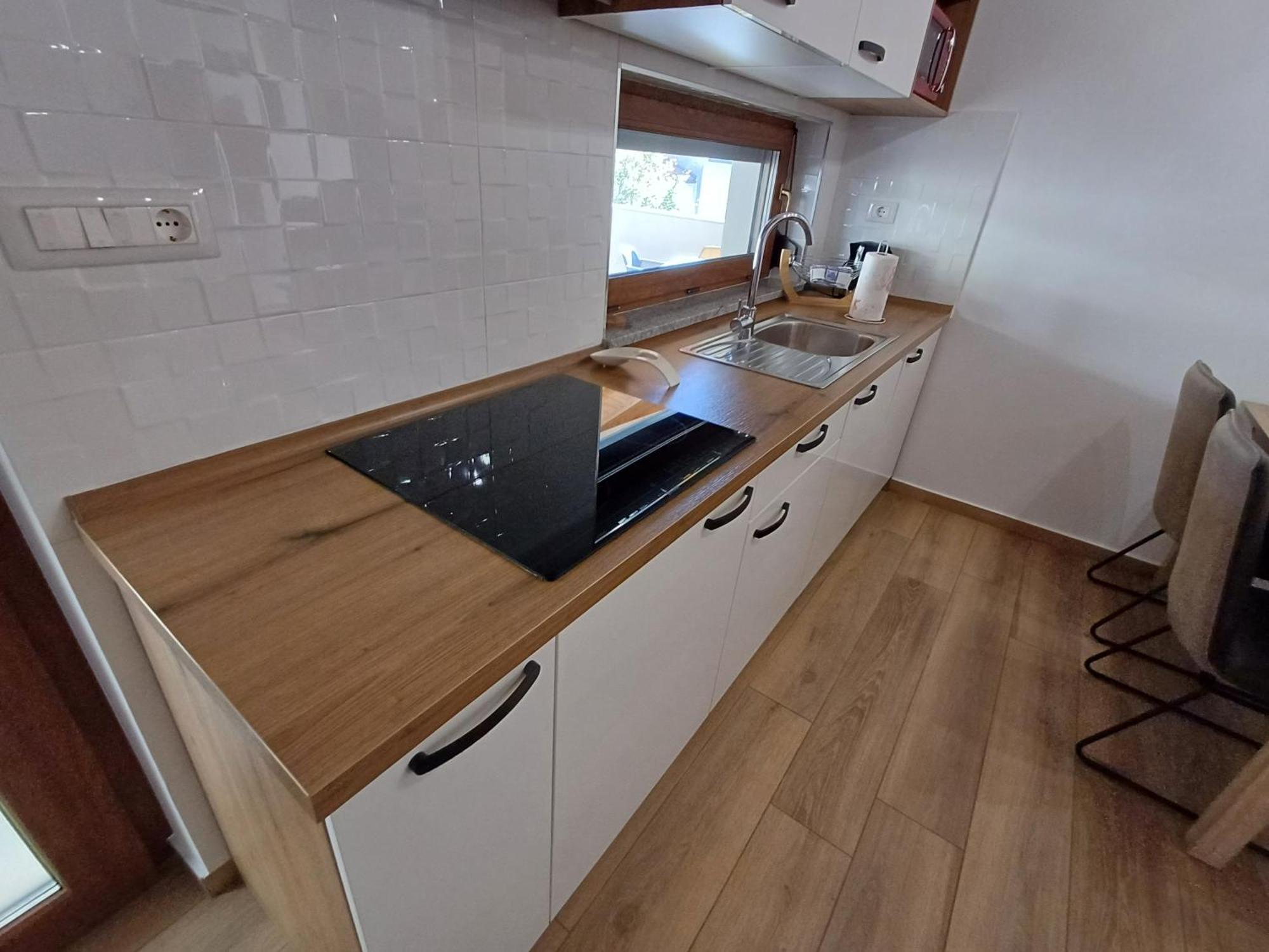 Apartmaji Tanto Malovse *
